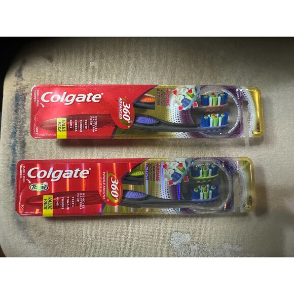 Lot of 2 Colgate 360 Advanced Whole Mouth Clean Toothbrushes - Soft - NEW - Picture 1 of 4